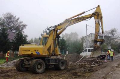 Z1 Budowa kanalizacji sanitarnej we wsi Czarnochowice (09.11.2010)