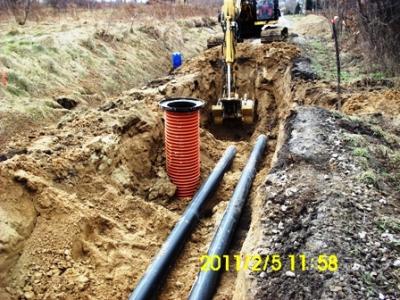 Z1 Budowa kanalizacji sanitarnej we wsi Czarnochowice (05.02.2011)